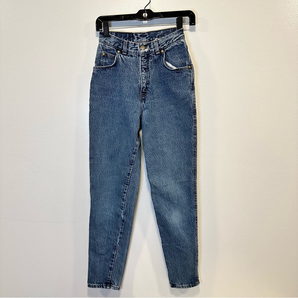 Levi’s mom jeans 90s vintage stonewash denim high rise blue jeans women’s jeans!